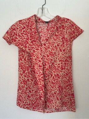 Ann Taylor Pink Animal Print Short Sleeve Tie Neck Blouse Size 2